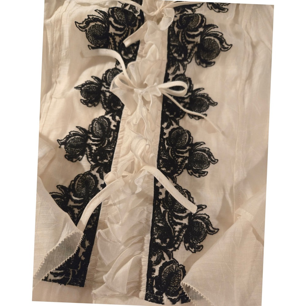 Nic + Zoe Womens Cream Lace Up Ruffle‎ Neck Bell Sleeve Embroidered Top Size 10 - Picture 3 of 6